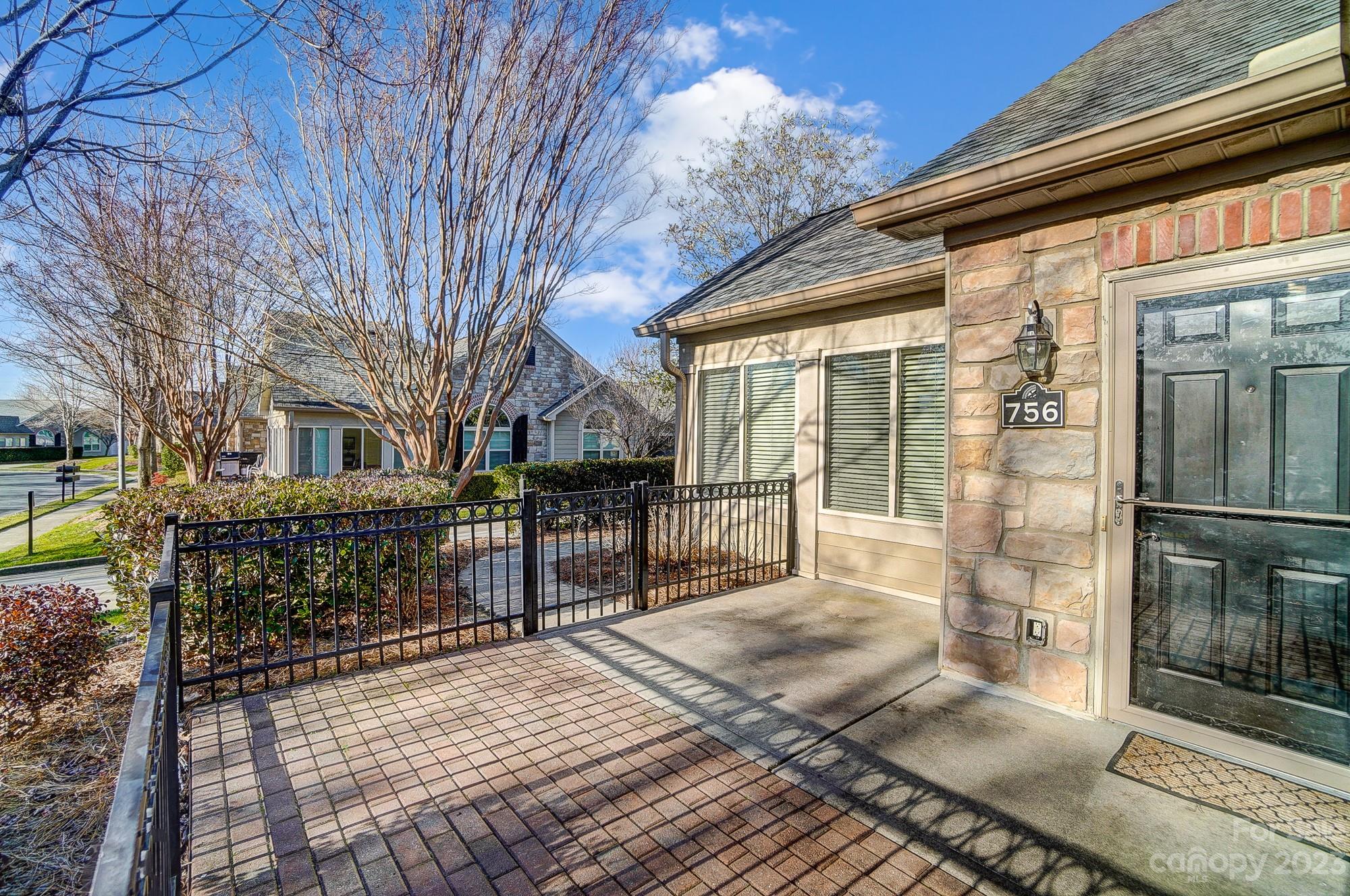 Stonecrest Villas of Tega Cay - Residential