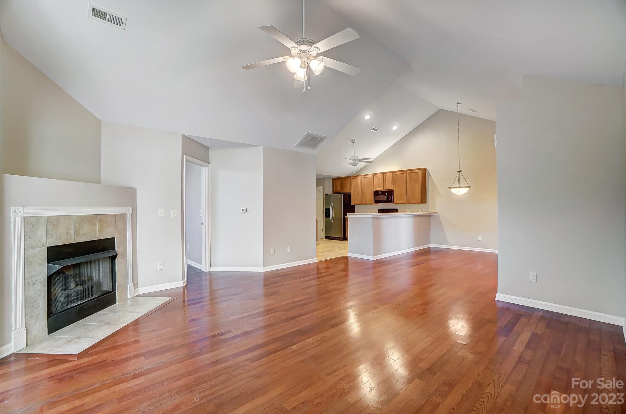 Stonecrest Villas of Tega Cay - Residential