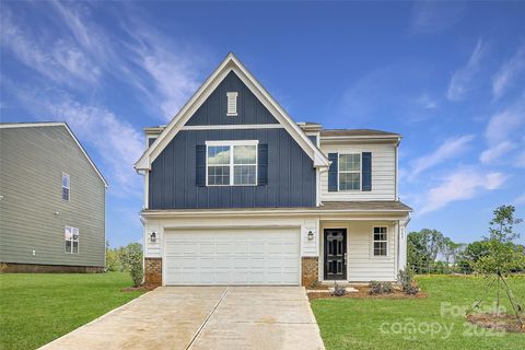 157 Astor Street Troutman NC 28166