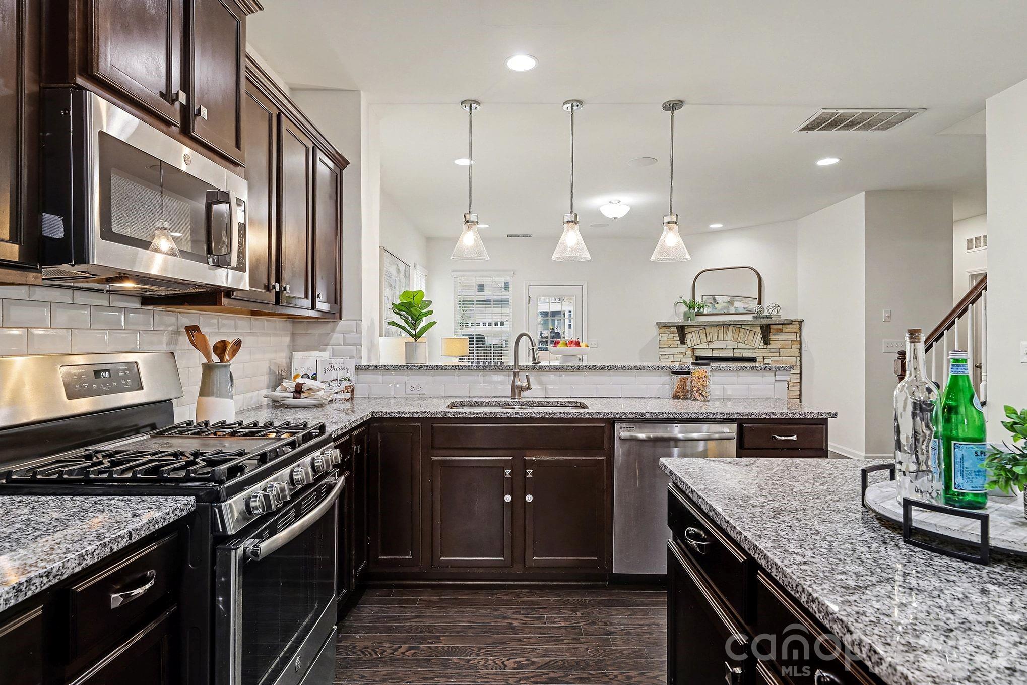 Cameron Creek - Residential