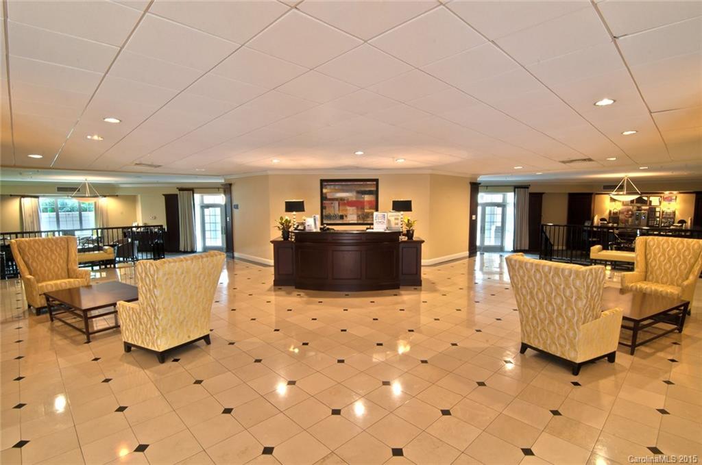 Fifth and Poplar - Residential Lease