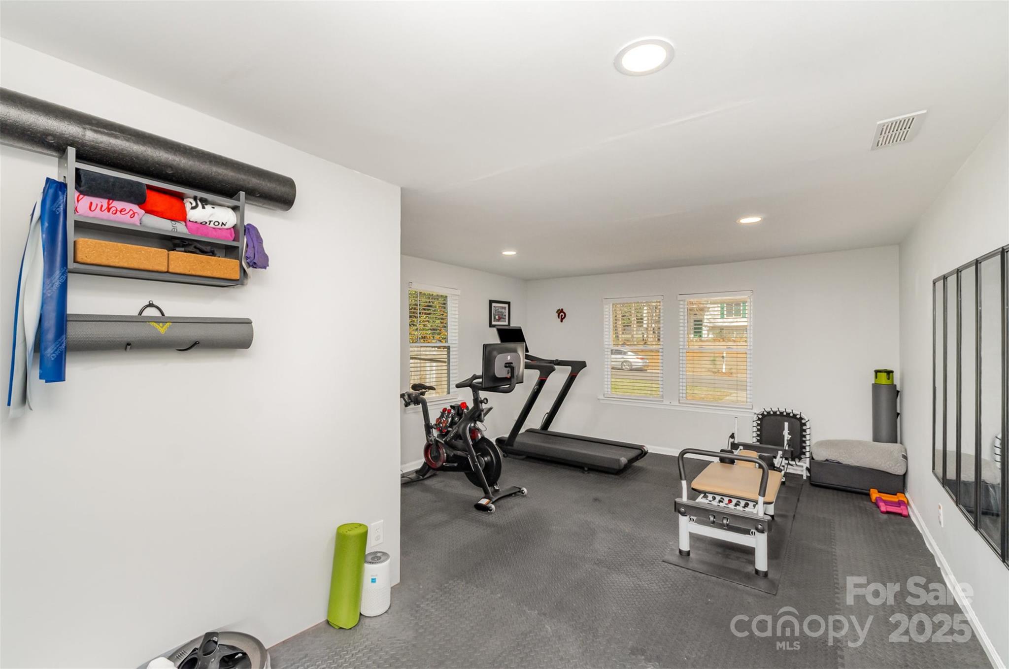 Hickory Ridge - Residential