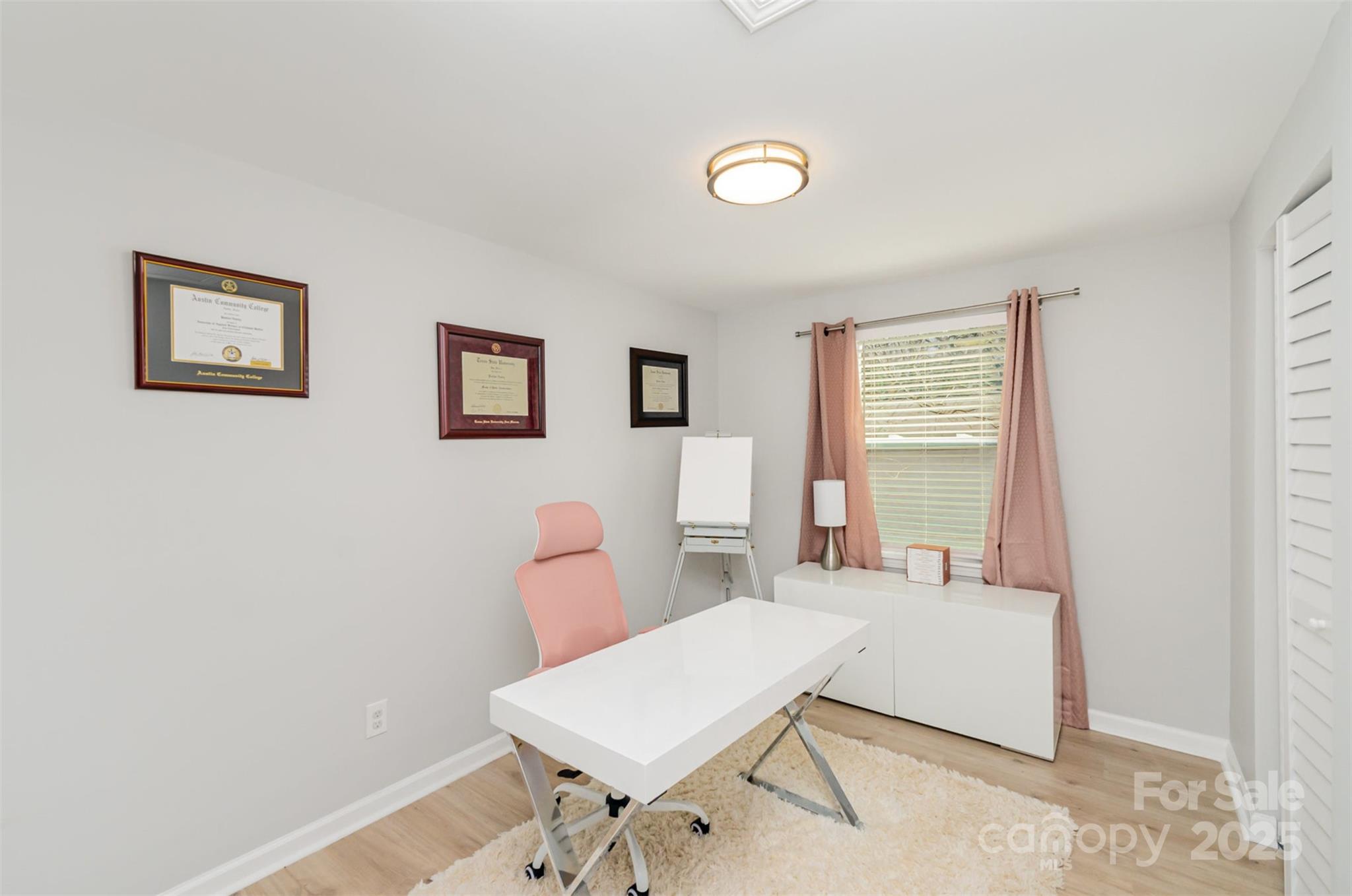 Hickory Ridge - Residential