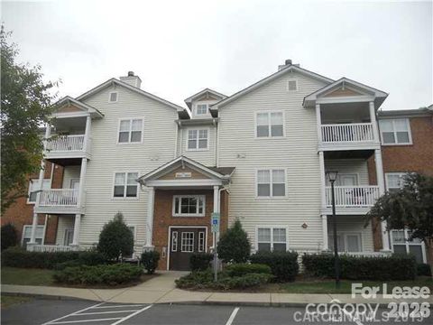 Photo of 10675 Hill Point Court, Charlotte, NC 28262 (MLS # 4344479)