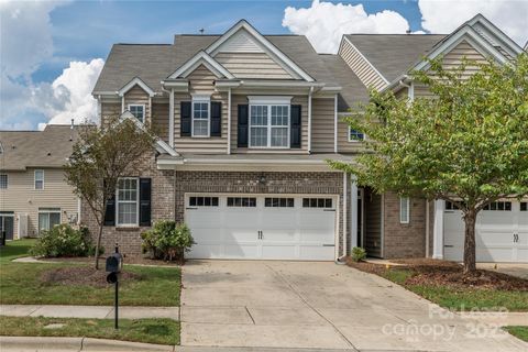 Photo of 5470 Allison Lane, Charlotte, NC 28277 (MLS # 4328035)