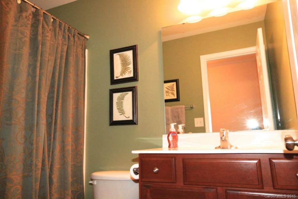 Carolina Crossing - Residential Lease