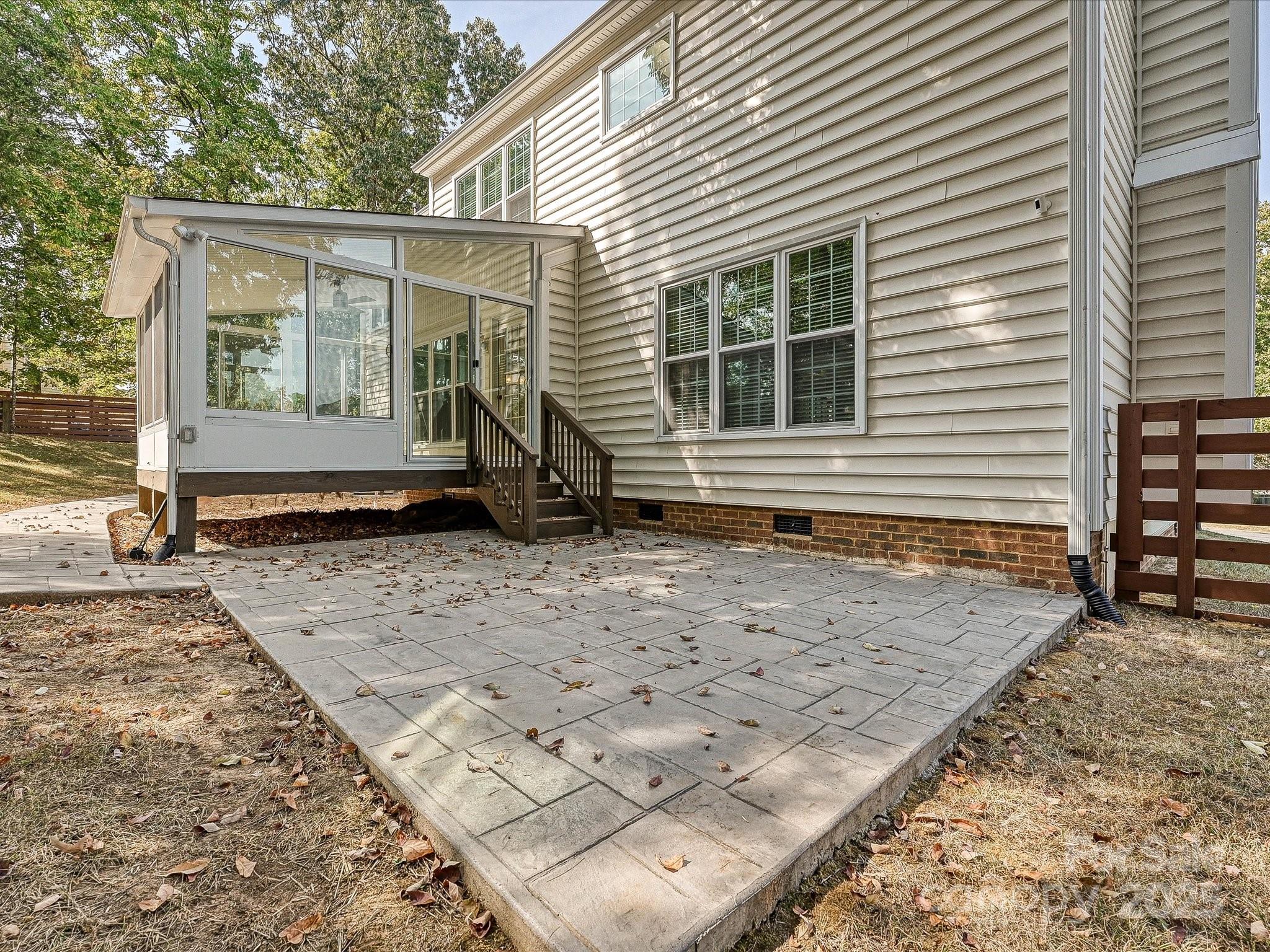 5405 Apple Glen Drive