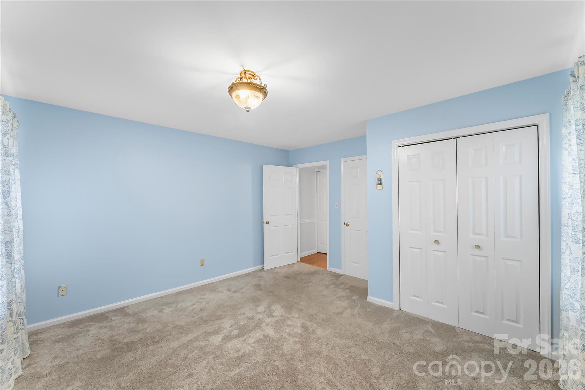 Forest Hills - Residential