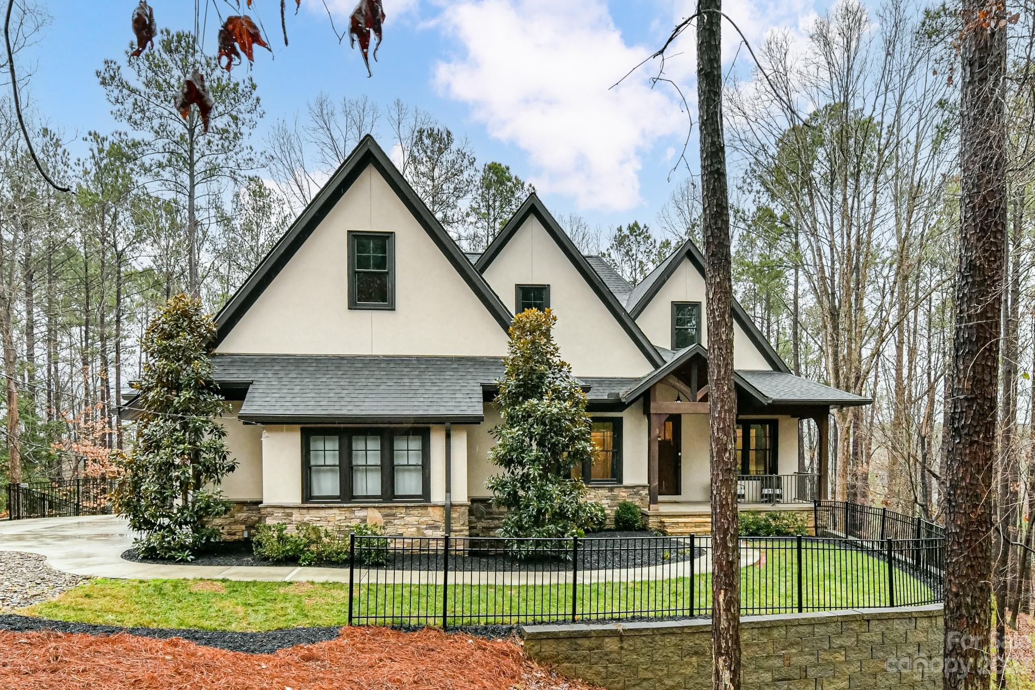 Reflection Pointe - Residential