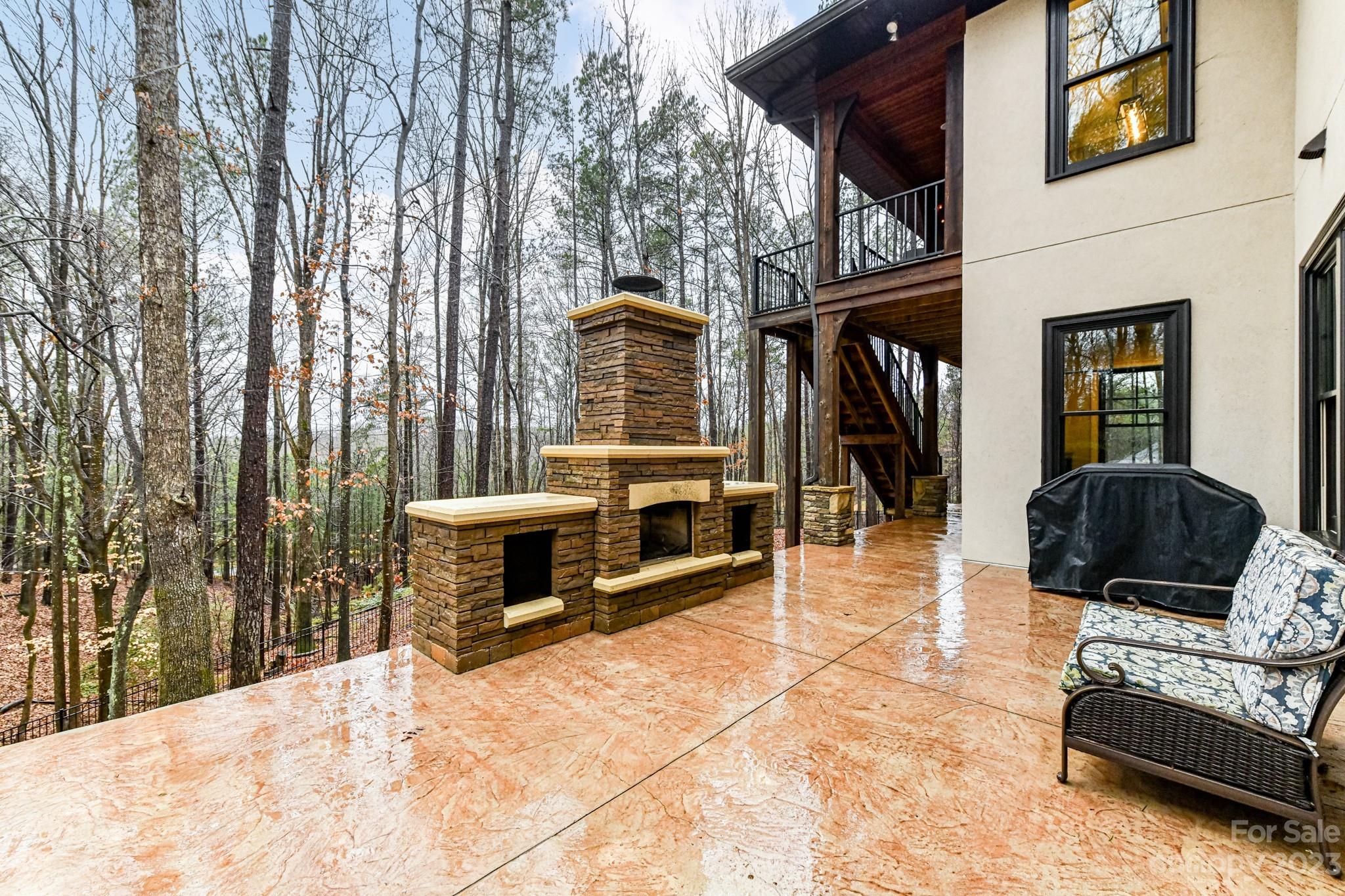 Reflection Pointe - Residential