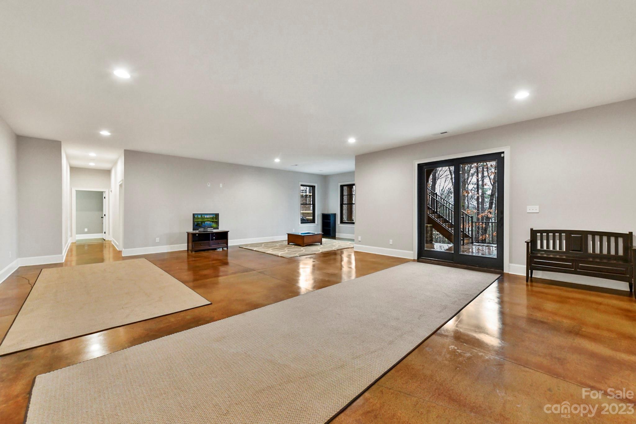 Reflection Pointe - Residential