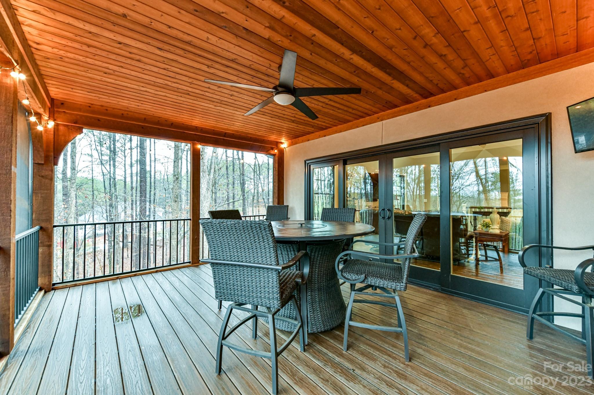 Reflection Pointe - Residential