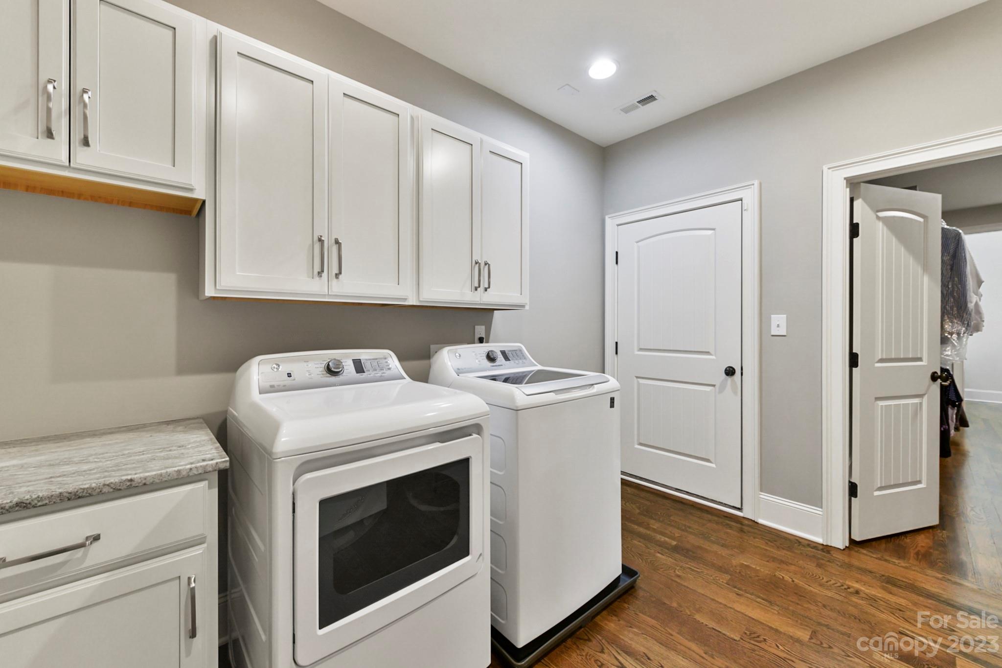 Reflection Pointe - Residential