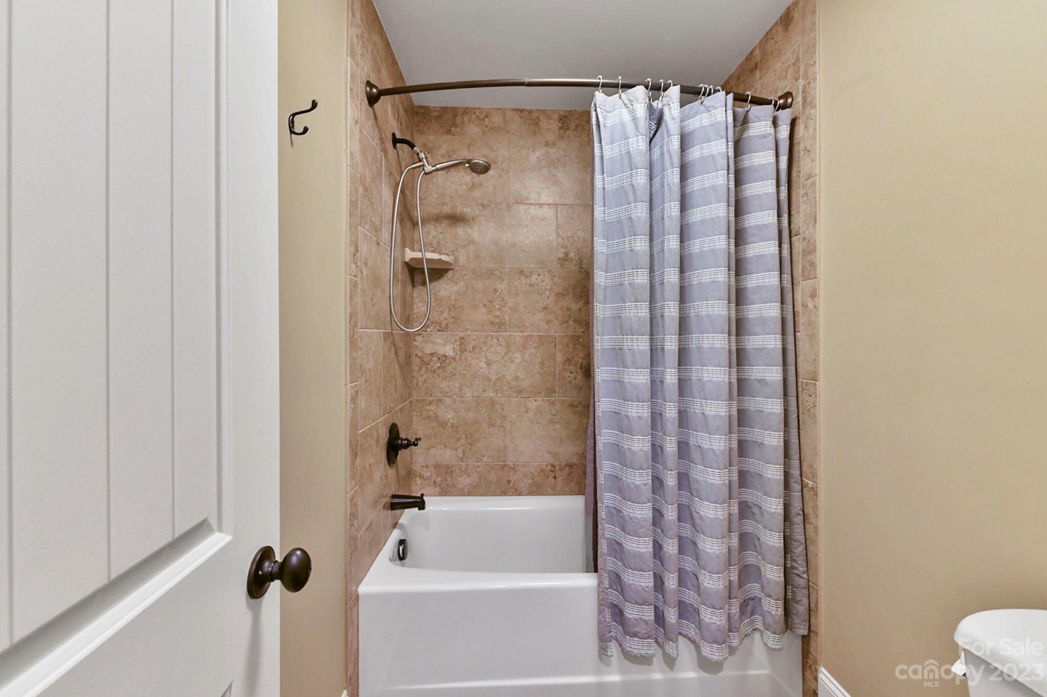 Reflection Pointe - Residential