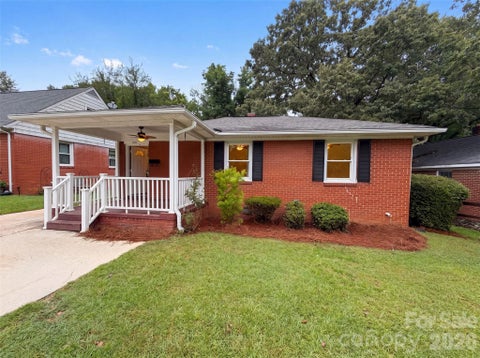Photo of 1521 Herrin Avenue, Charlotte, NC 28205 (MLS # 4408721)