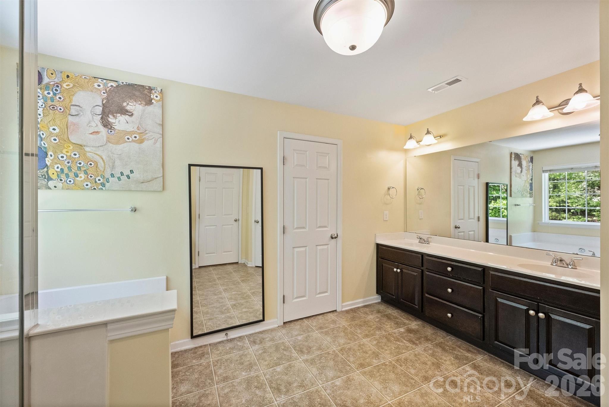 The Gates - Residential