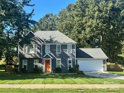 Photo of 20437 Willow Pond Road, Cornelius, NC 28031 (MLS # 4310570)
