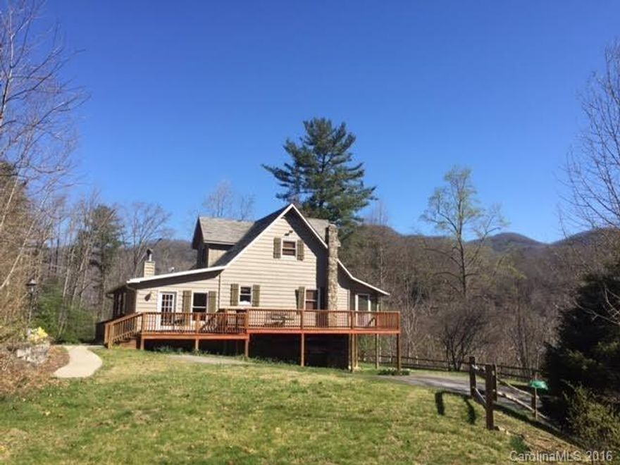 Wonderful Mountain home on 4+acres.Beautiful setting with plenty of yard with garden space and kids play area.Seconds to the river and boat launch.Main level features a large and spacious kitchen with plenty of open counter space.Large master bedroom located on the main level with spacious and luxurious master bath.Two large rooms upstairs with bath offers plenty of room for families to spread out!Basement has a large bunk room with another bonus rm to include full bath and large laundry area.