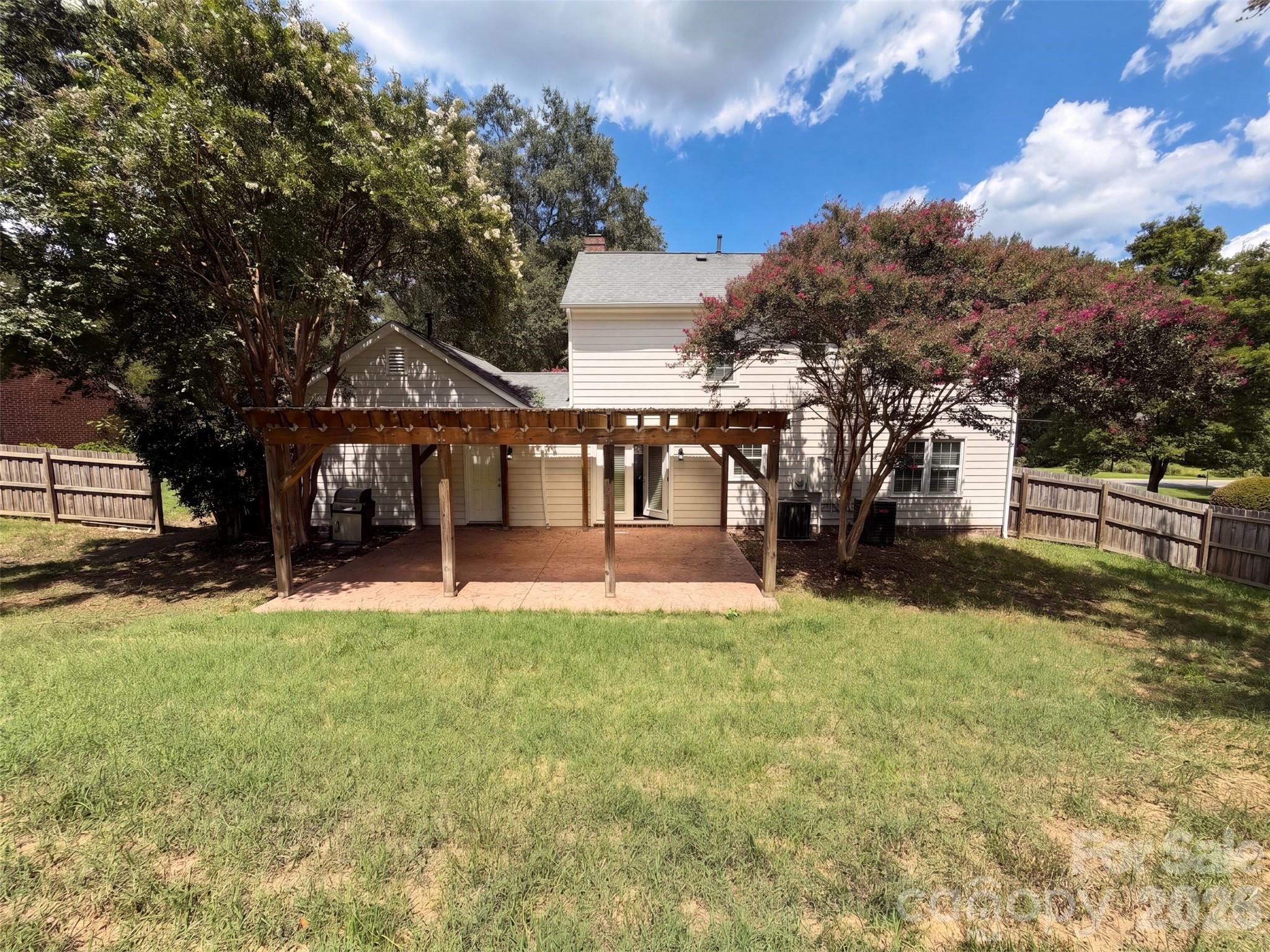 6735 Carmel Hills Drive