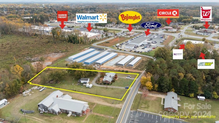 Brick Ranch Property** with RA3 zoning. According to the county, it may be eligible for commercial zoning. The seller mentions that the city plans to install fencing along the right side across the back of the property. Currently, this property is not within city limits, offering great potential for rezoning for commercial use- ideal for a store, gas station, restaurant, and more. Situated on a spacious 1.52-acre lot.