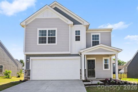 Photo of 131 Watuga Place, Statesville, NC 28625 (MLS # 4382133)