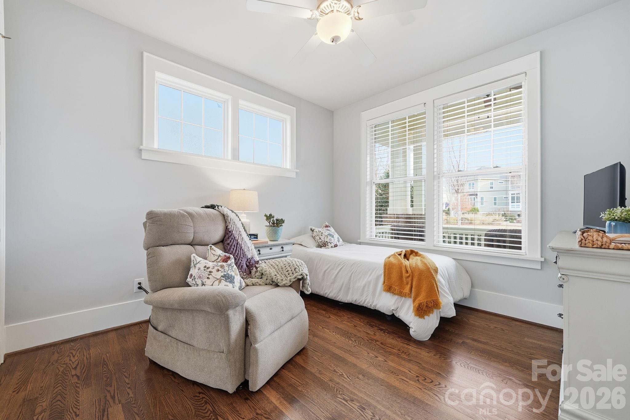 Riverwalk - Residential