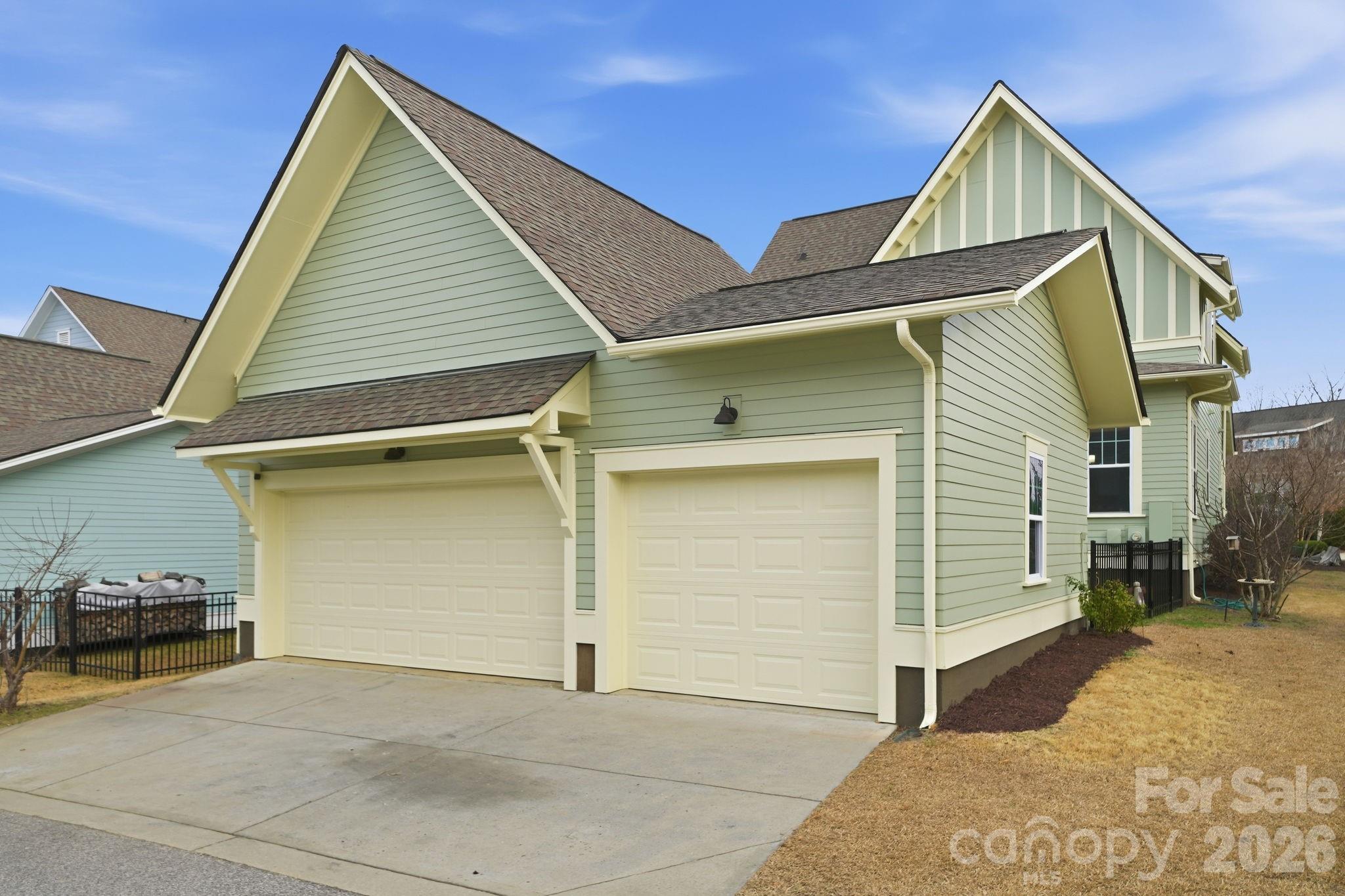 Riverwalk - Residential