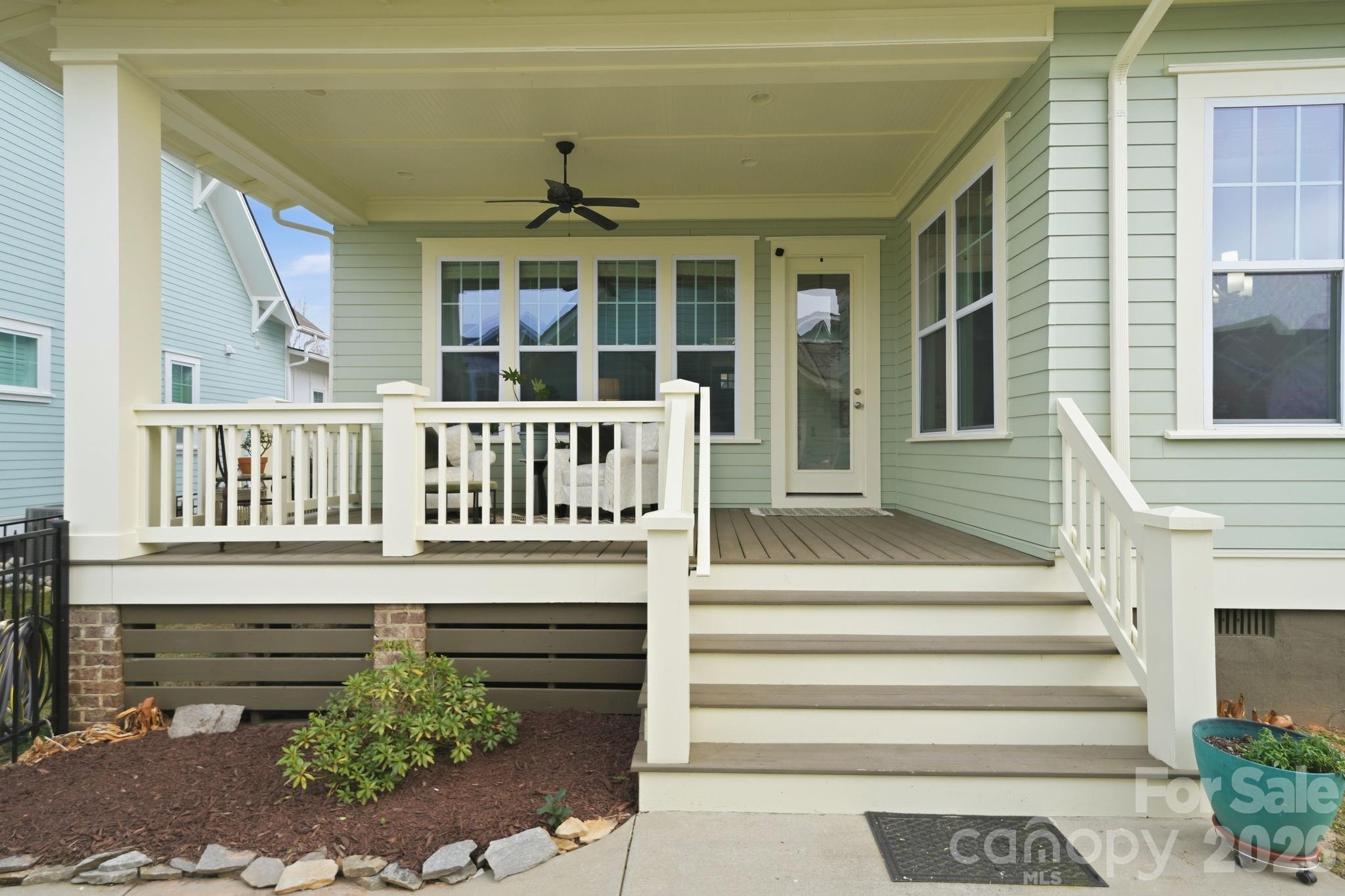 Riverwalk - Residential