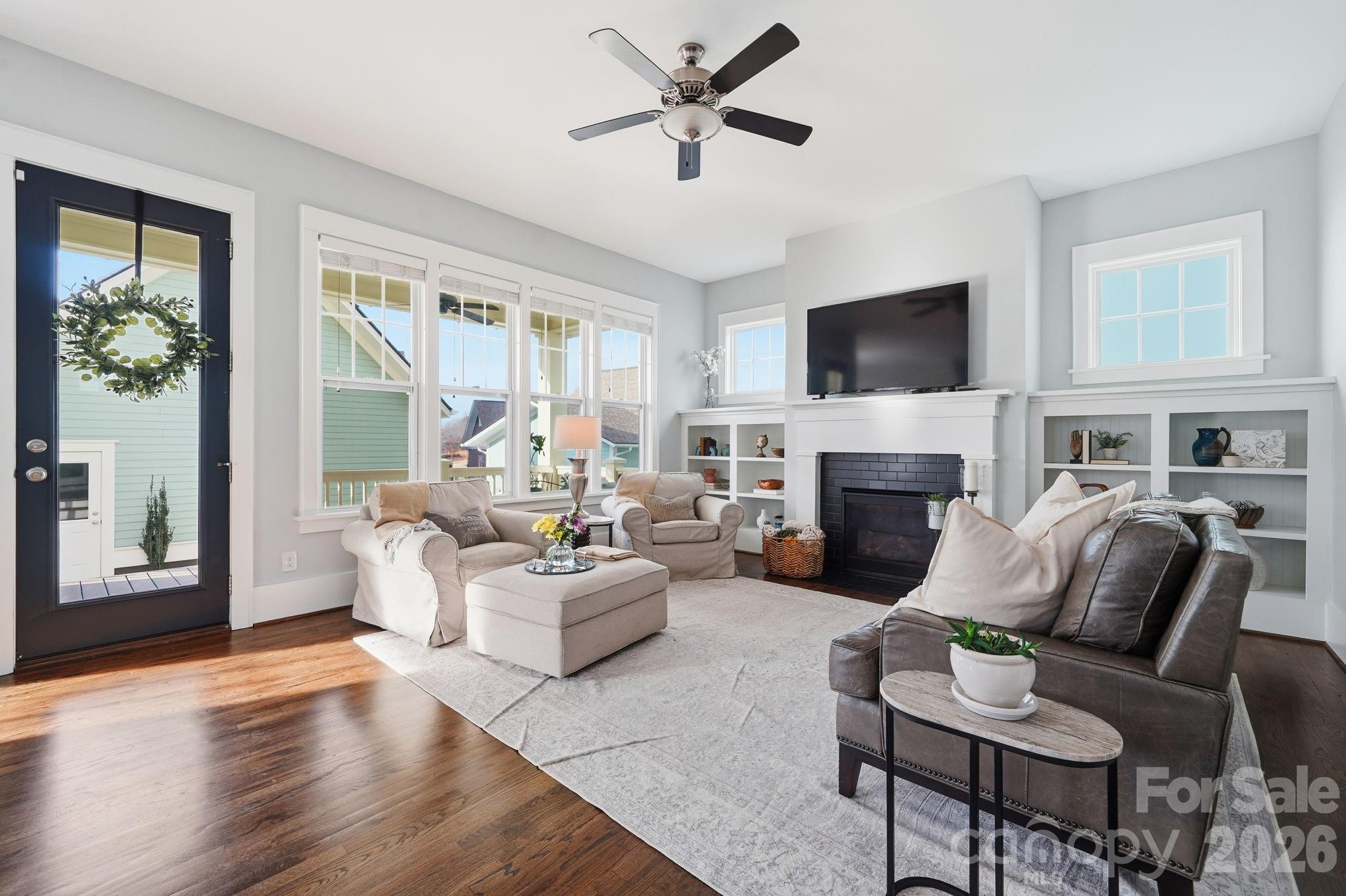 Riverwalk - Residential