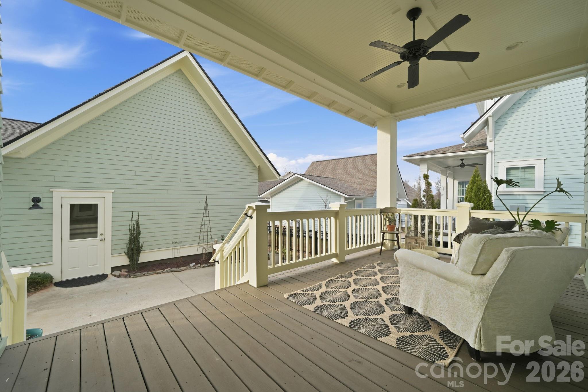 Riverwalk - Residential