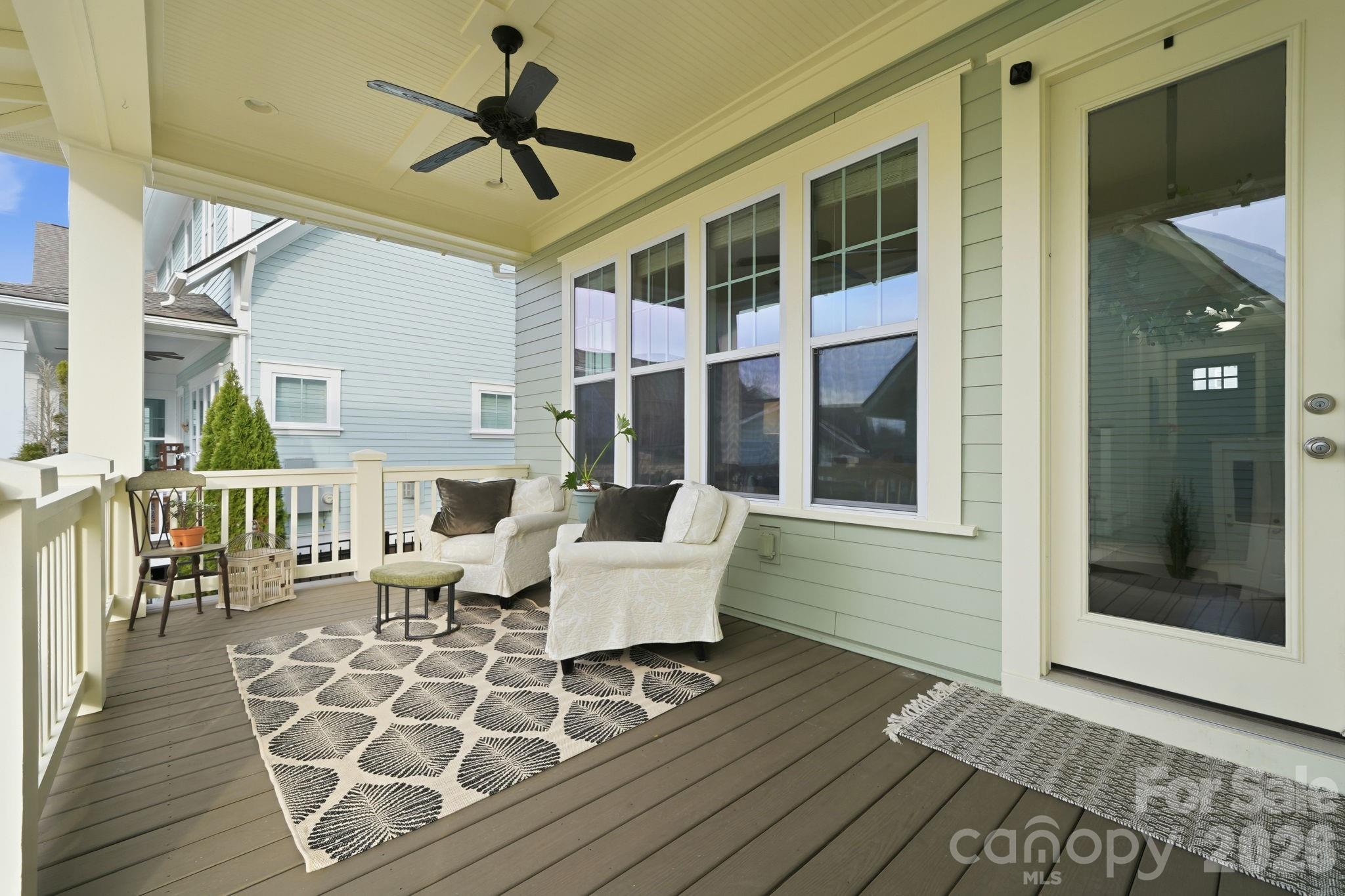 Riverwalk - Residential