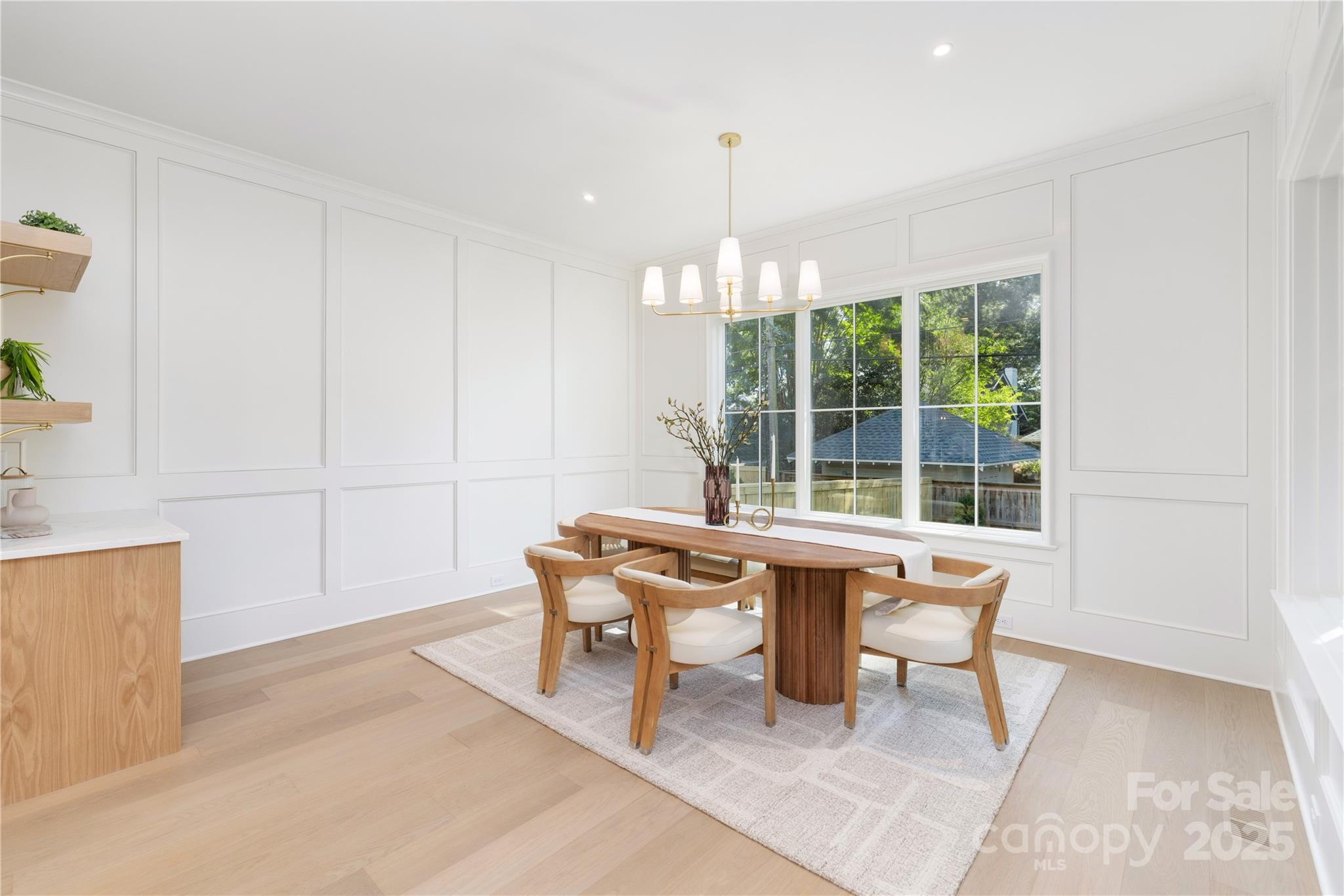 Elizabeth - Residential