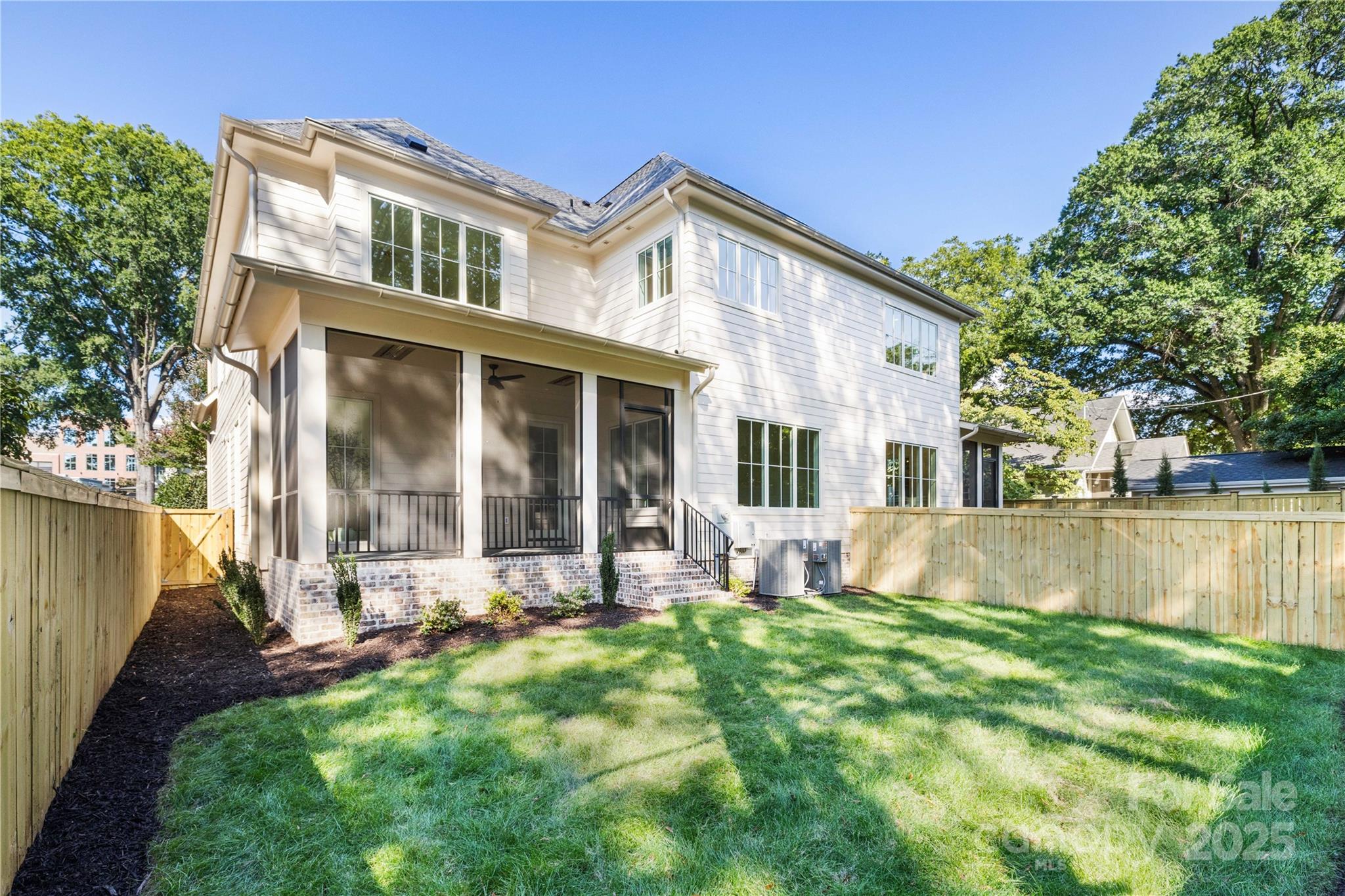 Elizabeth - Residential