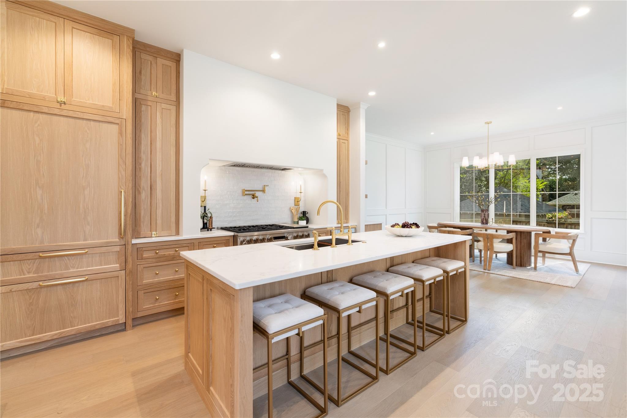 Elizabeth - Residential