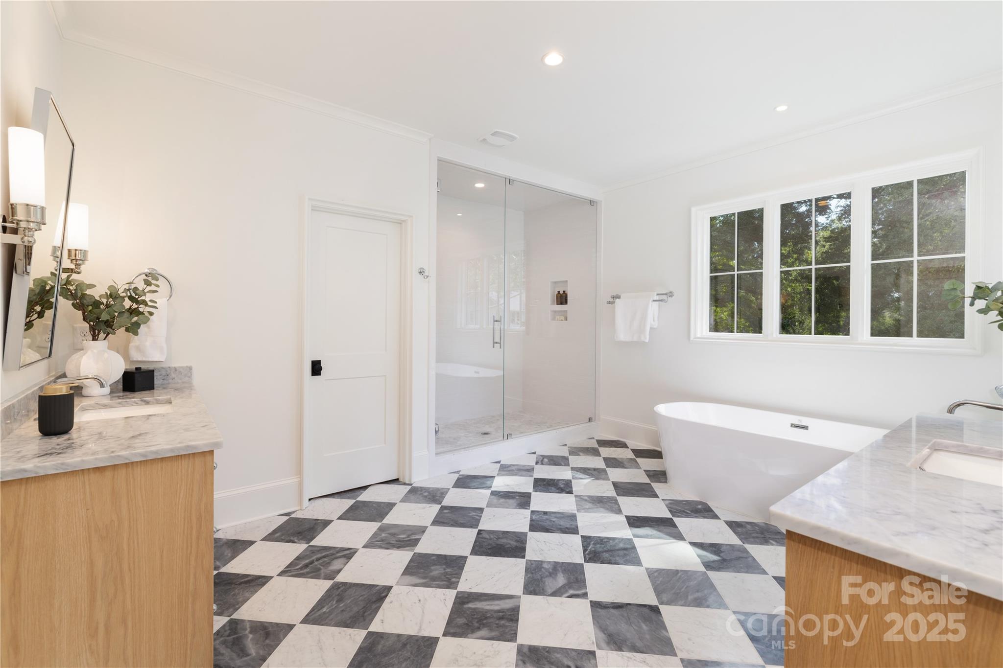 Elizabeth - Residential