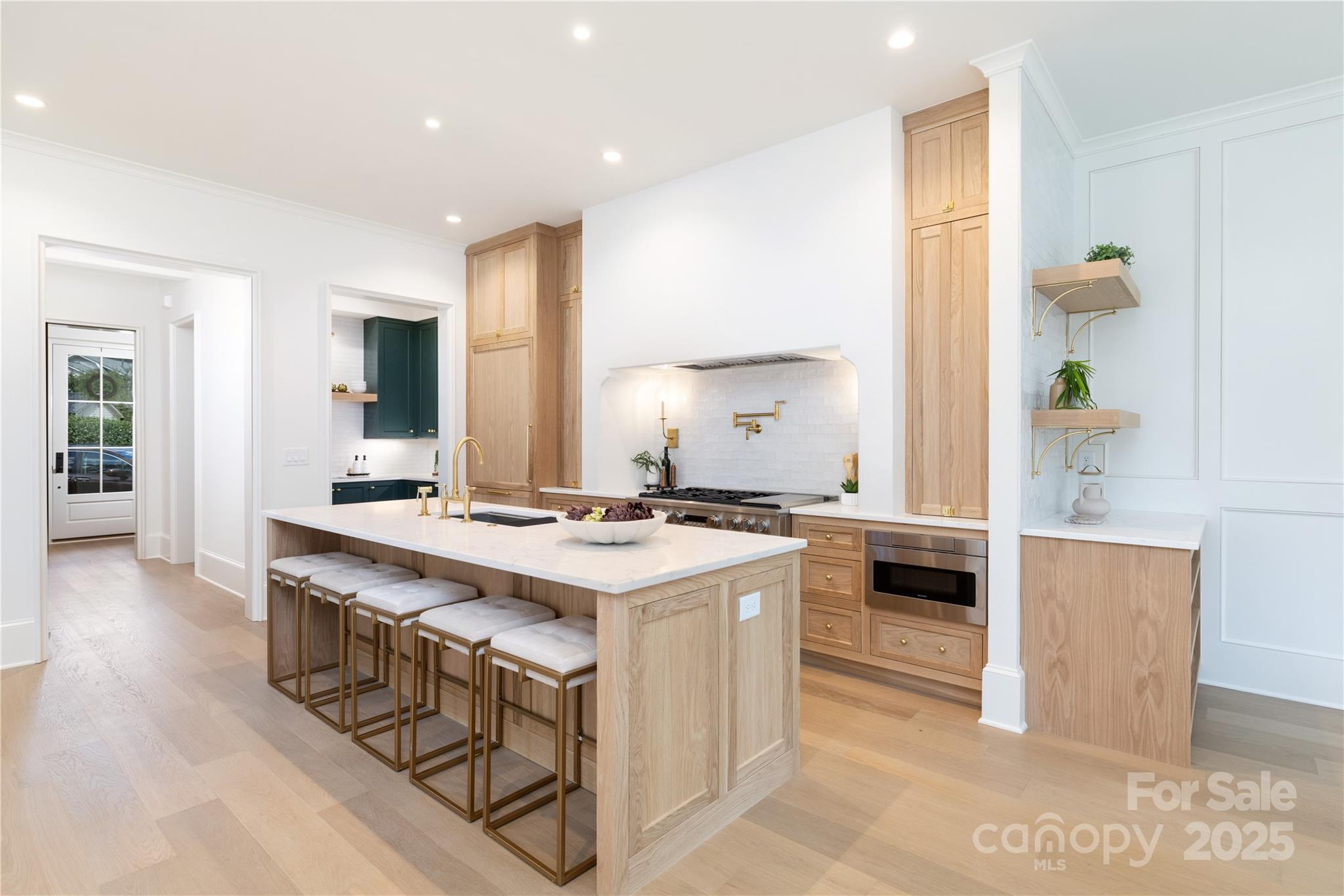 Elizabeth - Residential