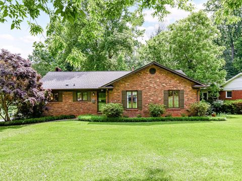 2401 Wensley Drive Charlotte NC 28210