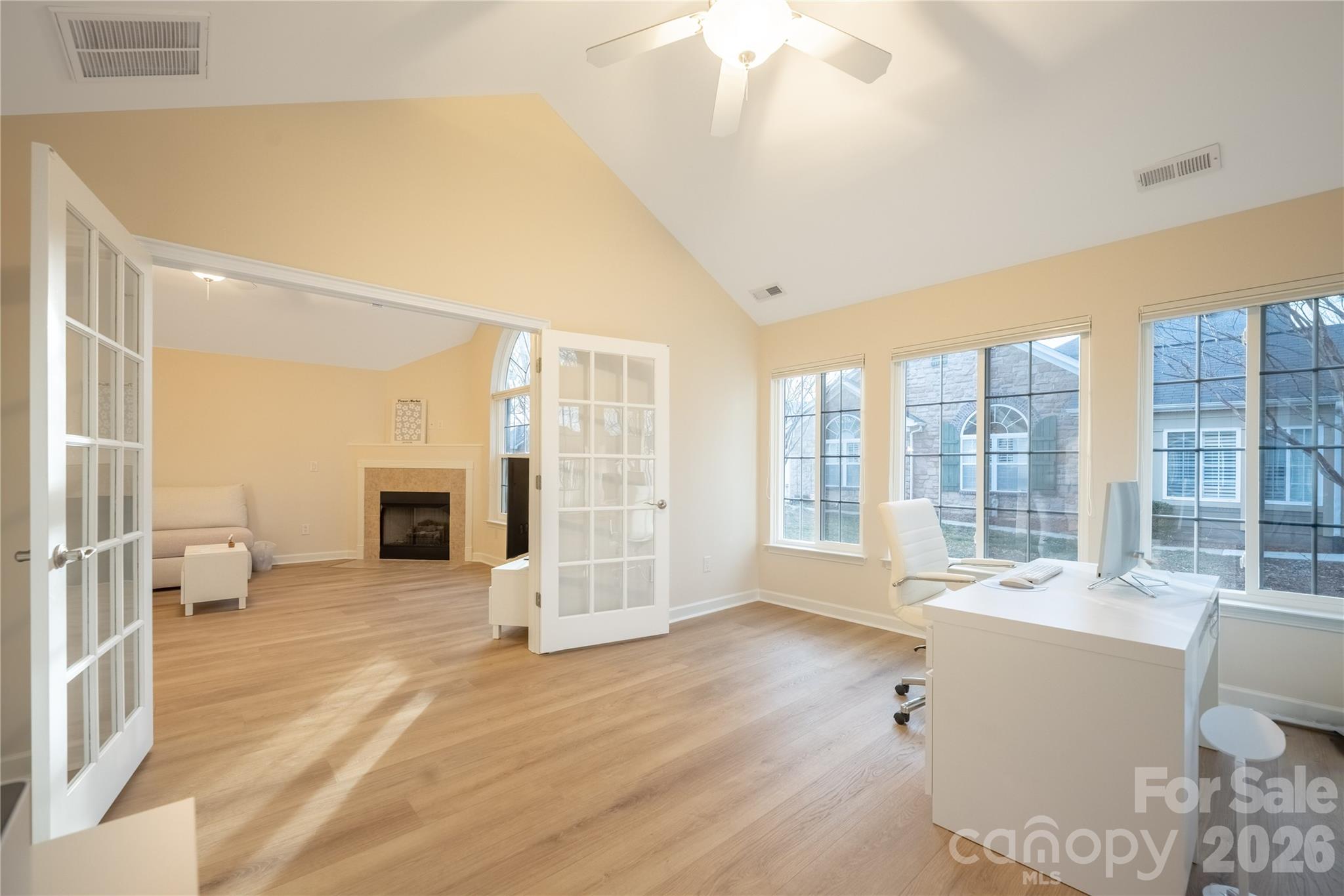 Ridge Road Villa - Residential