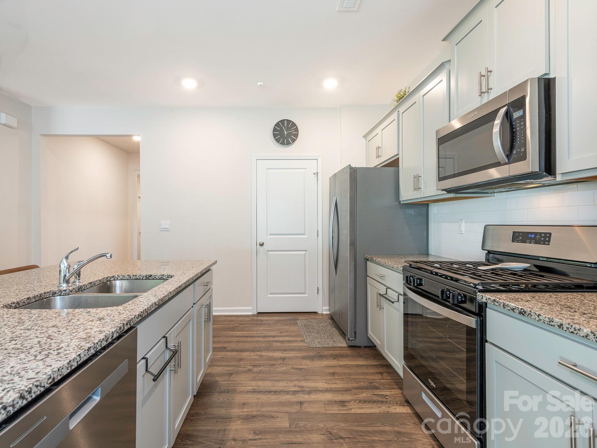 Azalea Ridge - Residential