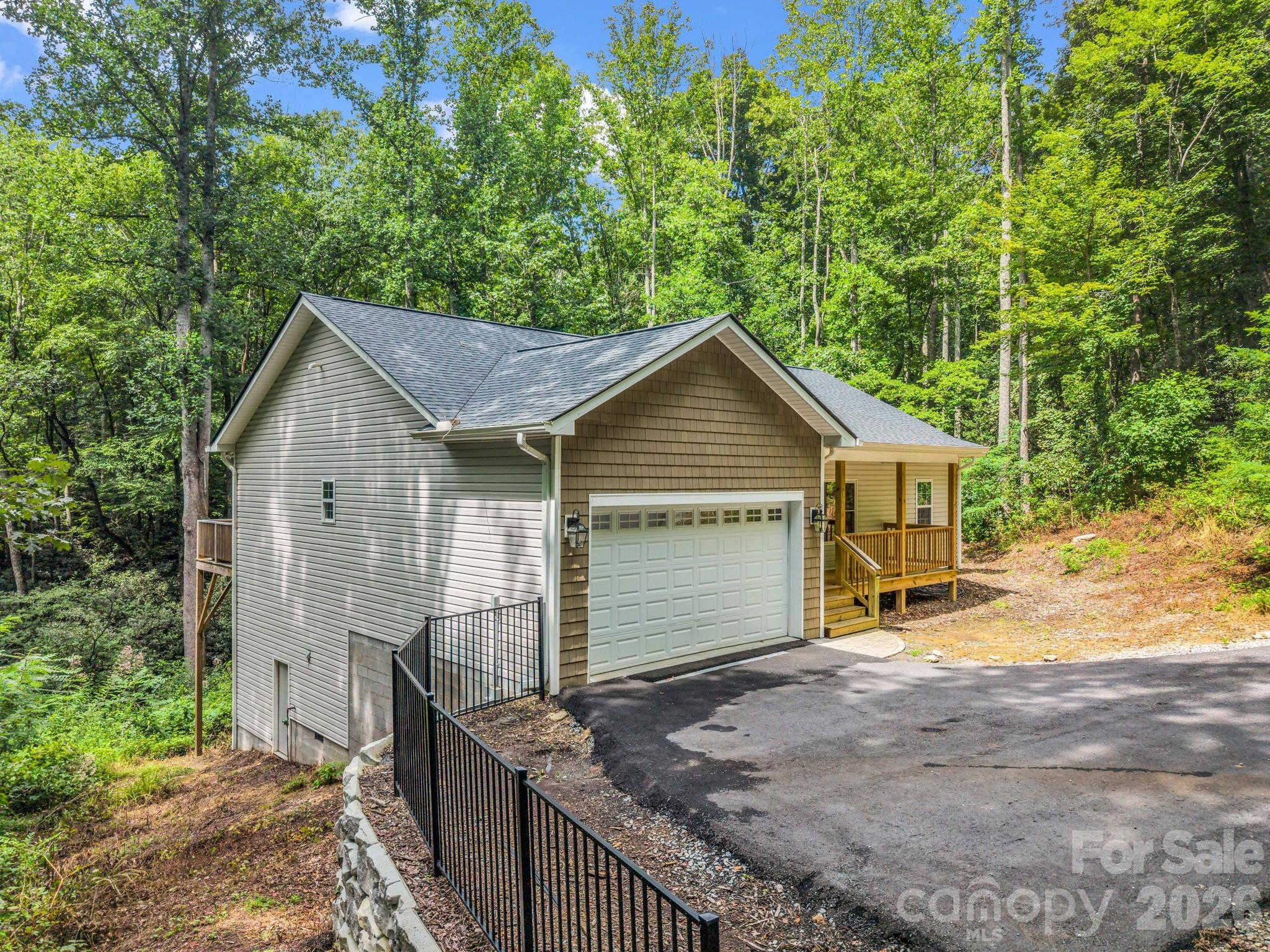 180 Ridgeview Drive