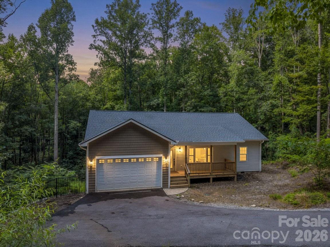 180 Ridgeview Drive