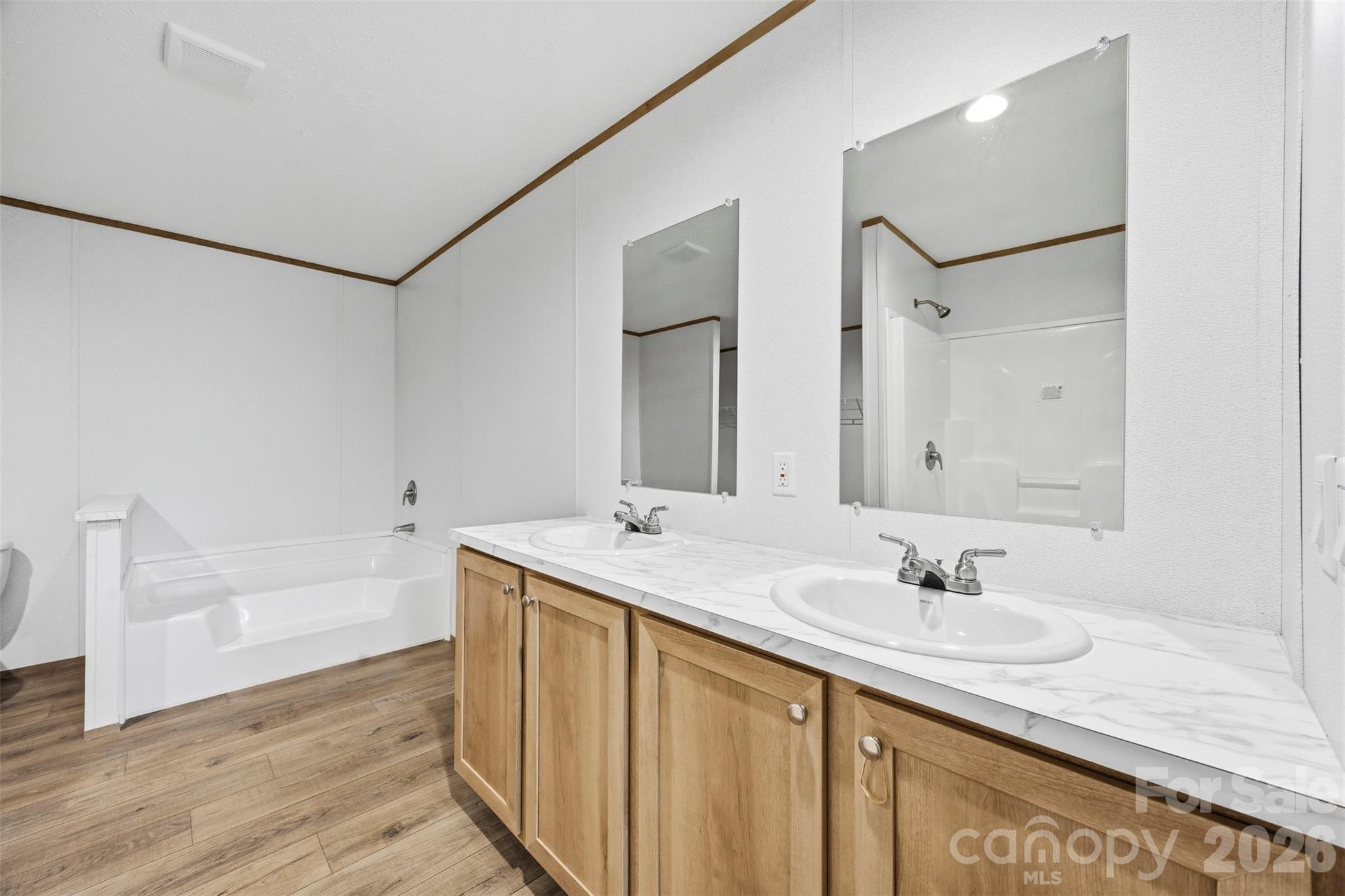 Windward Pointe - Residential