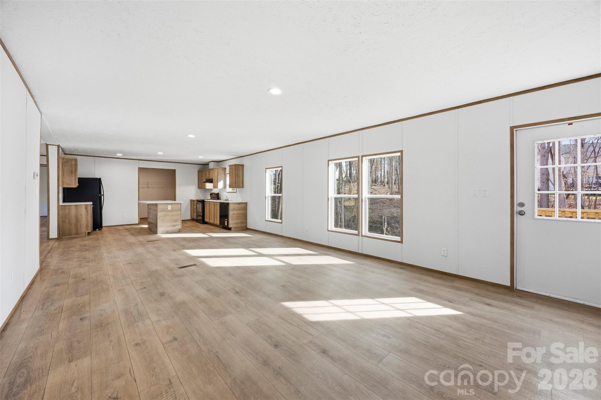 Windward Pointe - Residential