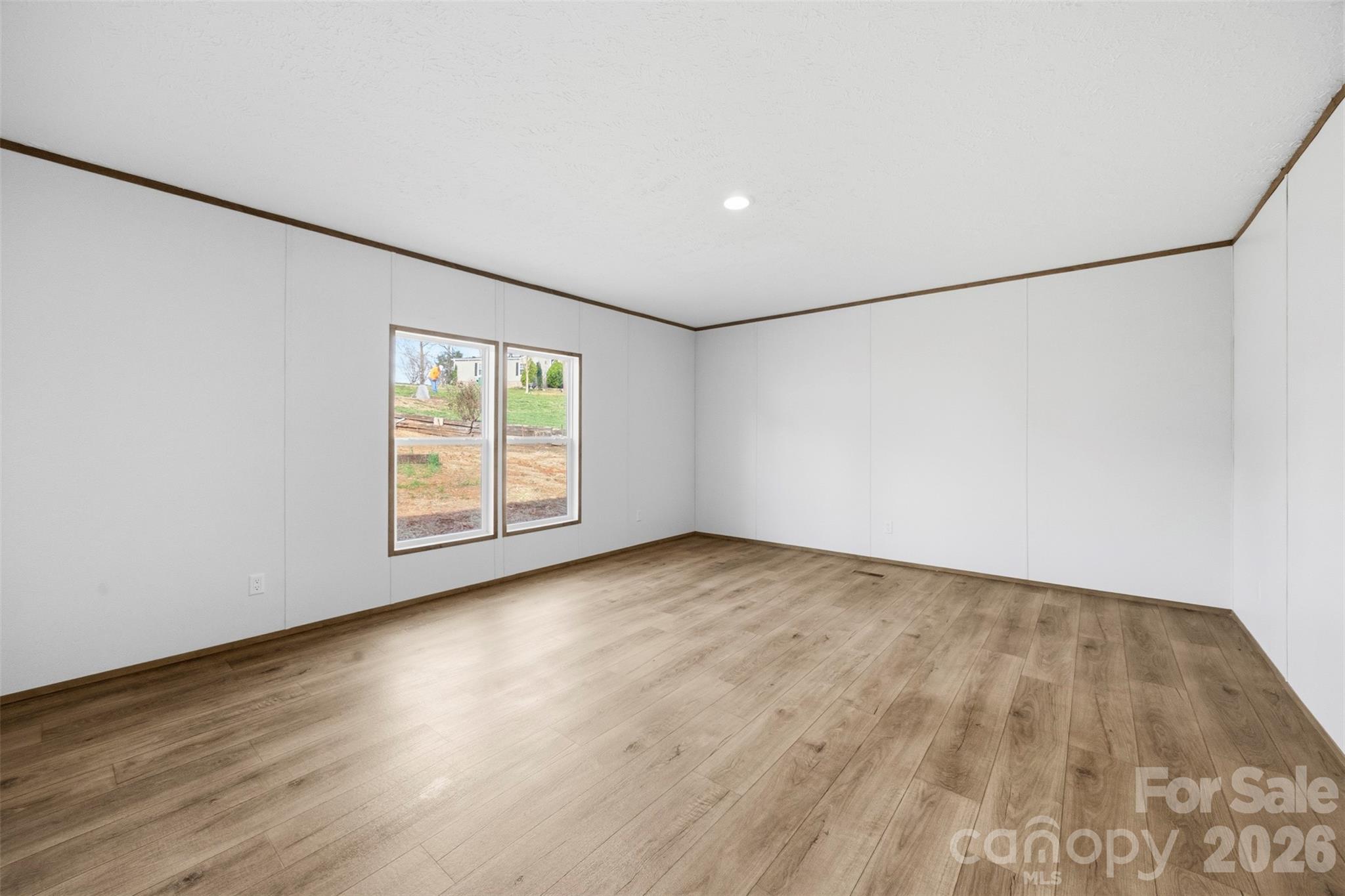 Windward Pointe - Residential