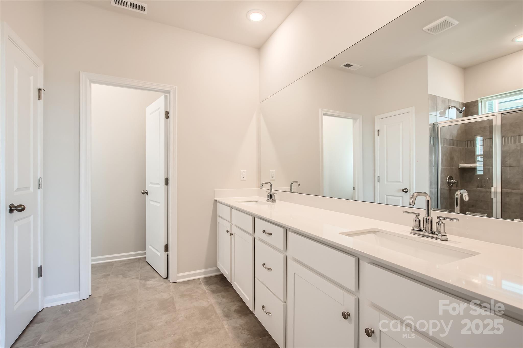 Elizabeth - Residential