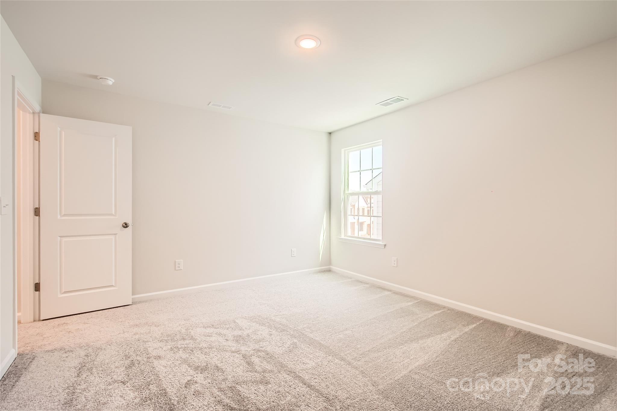 Elizabeth - Residential