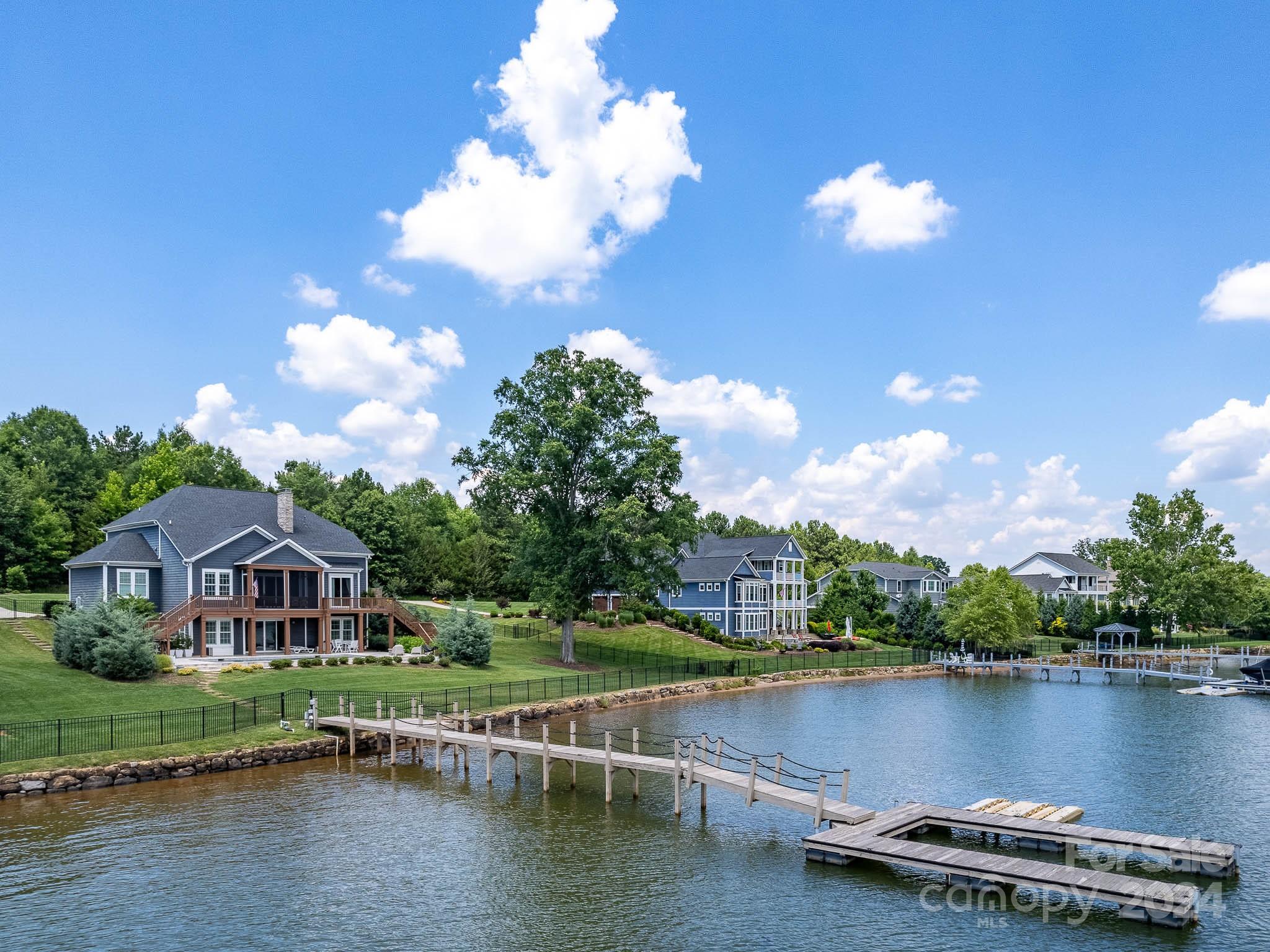 Sisters Cove - Residential