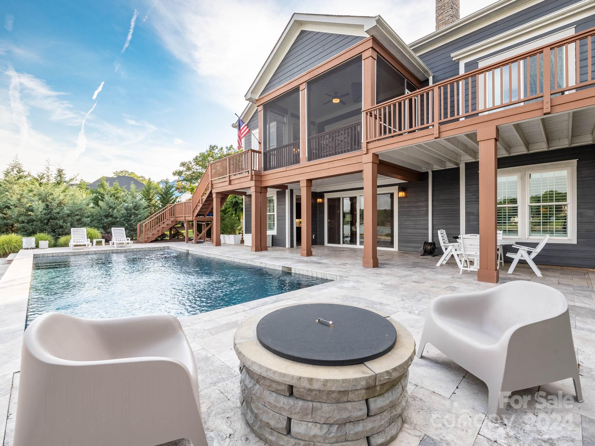 Sisters Cove - Residential