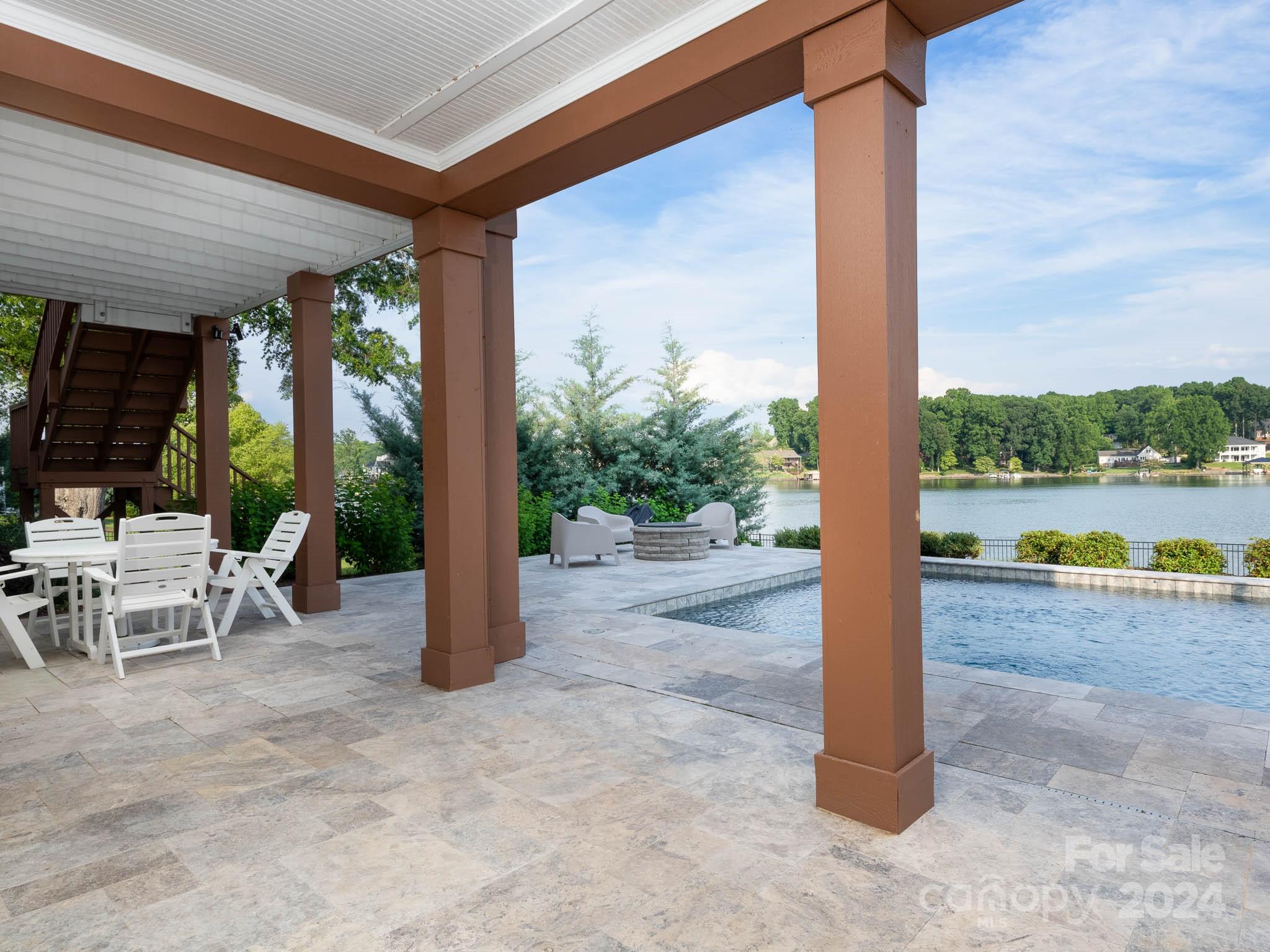 Sisters Cove - Residential