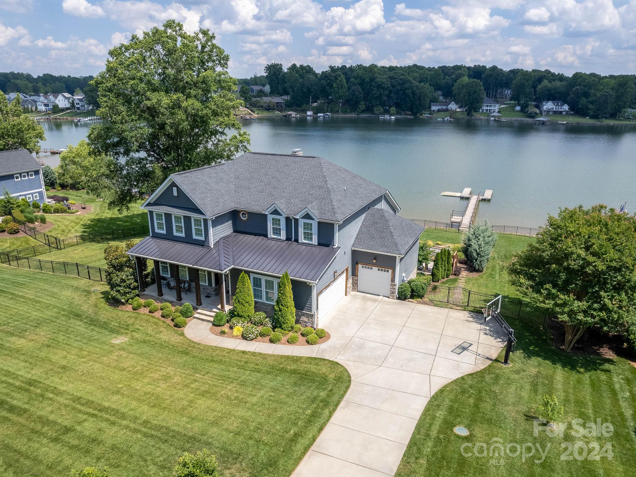 Sisters Cove - Residential